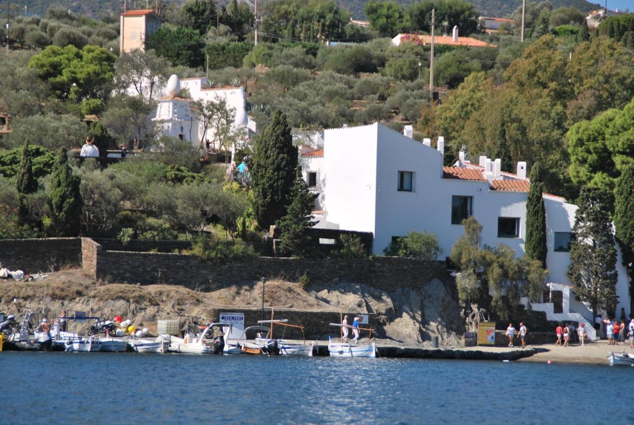 Es Caials Leilighet Cadaqués Eksteriør bilde